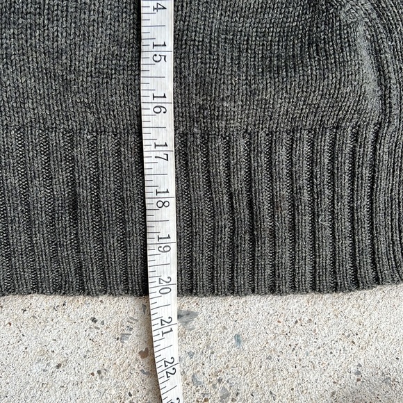 BCBGMaxazria dark olive silk/cashmere chunky cropped wrap sweater size small - Picture 9 of 11